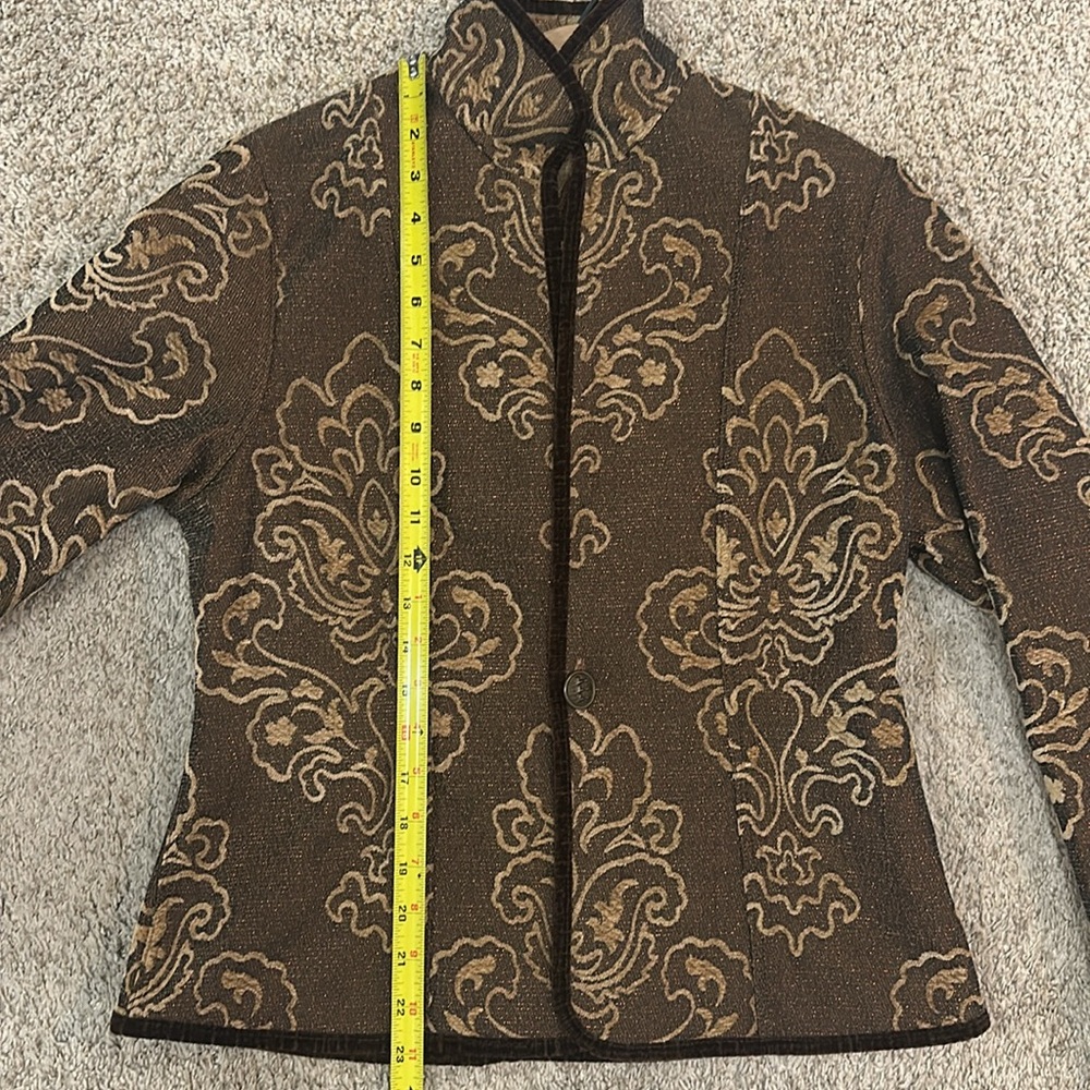 Handmade Brown and Cream Patterned Jacket - Picture 8 of 11